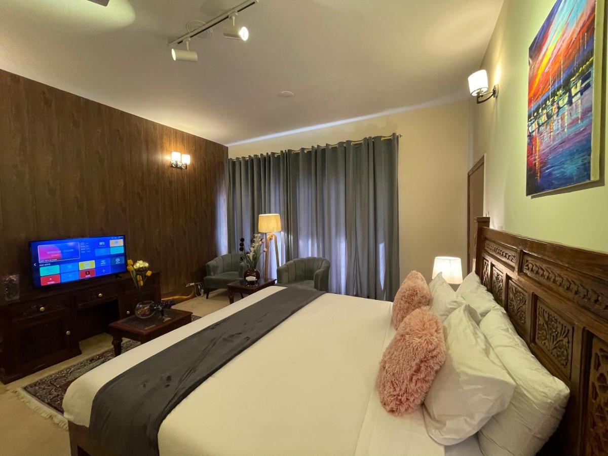 The Life Style Lodges Opp Centaurus Mall อิสลามาบัด ภายนอก รูปภาพ
